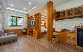 ในยาง พาร์ค รีสอร์ท (SHA Plus+)